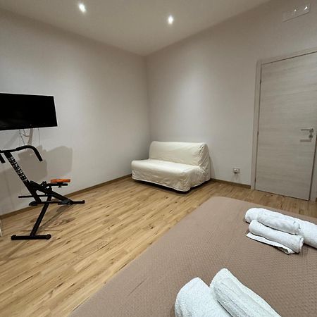 Le Rose Di Lu' Apartamento Catânia Exterior foto
